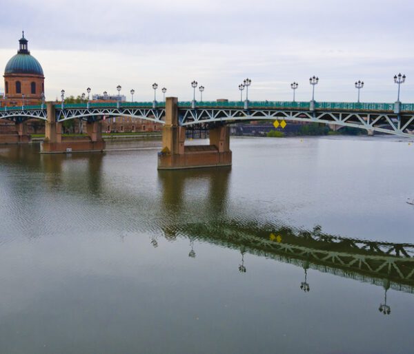 Classic Frame: Dawn Harmony: Pont Saint-Pierre Reflections