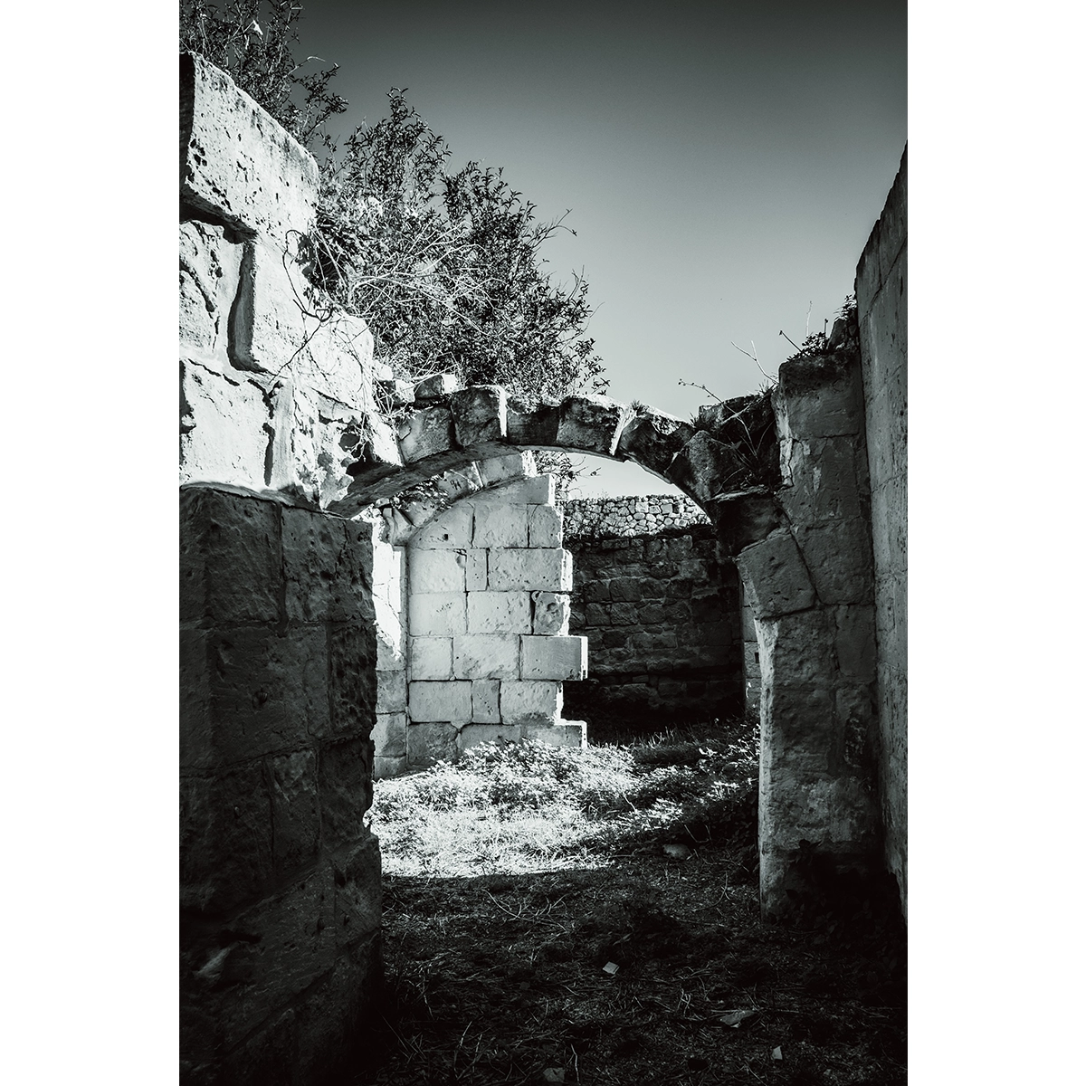 Gozo Citadel Arch - Black & White Malta Wall Art